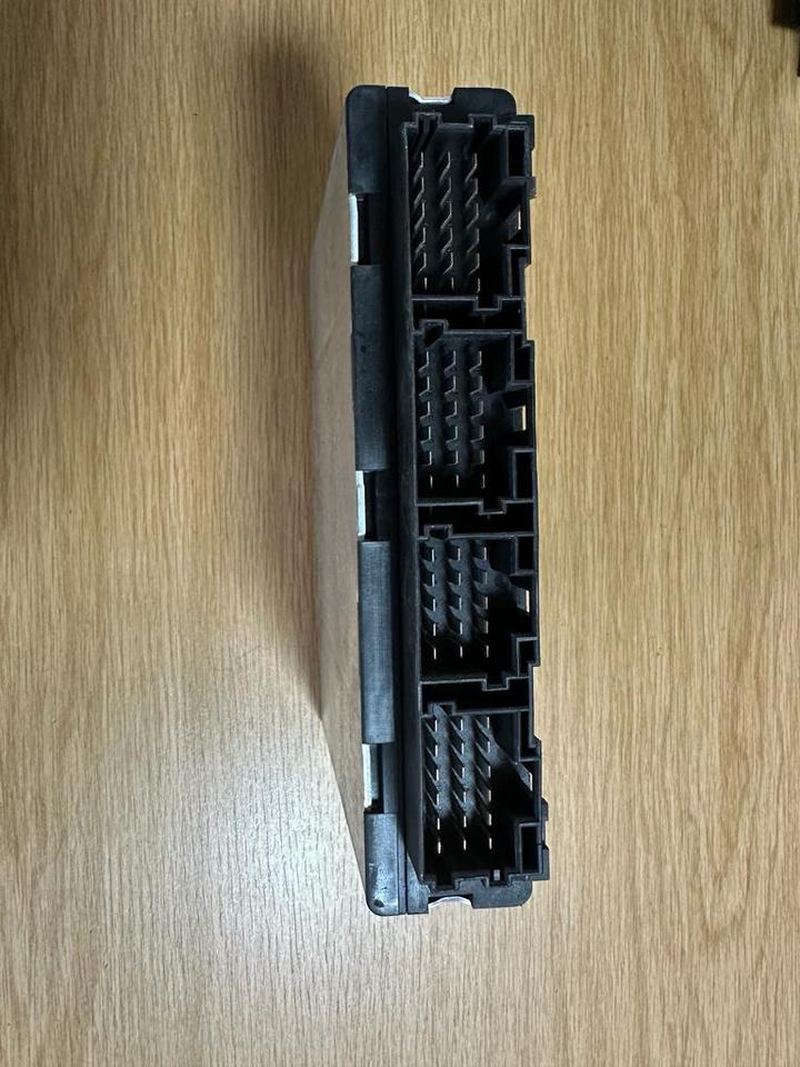 MAN VDO ELEKTRONIK FFR Steuergerät 81.25805.7007 - ECU për Kamioni: foto 3 MAN VDO ELEKTRONIK FFR Steuergerät 81.25805.7007 - ECU për Kamioni: foto 3