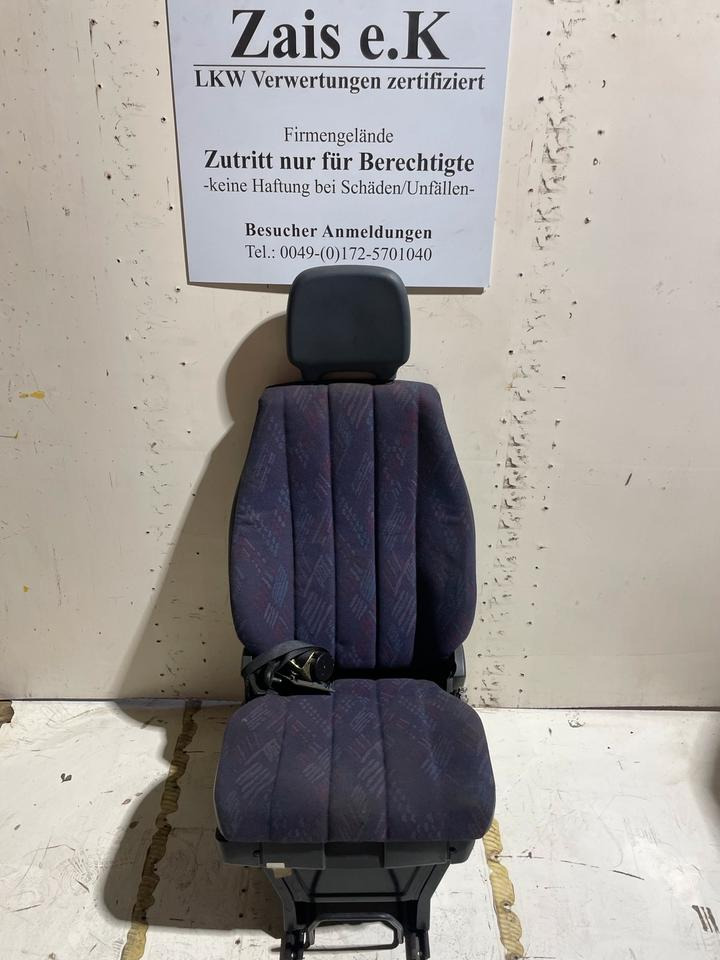 Mercedes Atego 1 Beifahrersitz - Ndenjësja për Kamioni: foto 1 Mercedes Atego 1 Beifahrersitz - Ndenjësja për Kamioni: foto 1