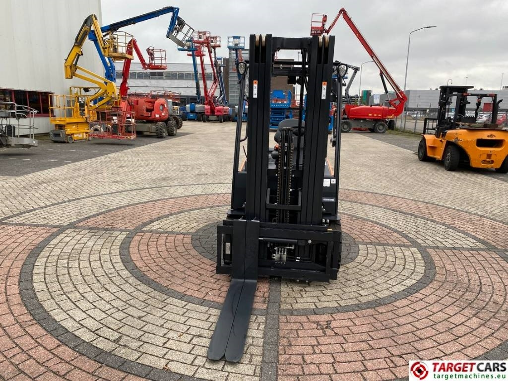 Doosan B35X-7 Plus Electric Forklift 3.5T Triplex-482cm - Pirun elektrik: foto 2 Doosan B35X-7 Plus Electric Forklift 3.5T Triplex-482cm - Pirun elektrik: foto 2