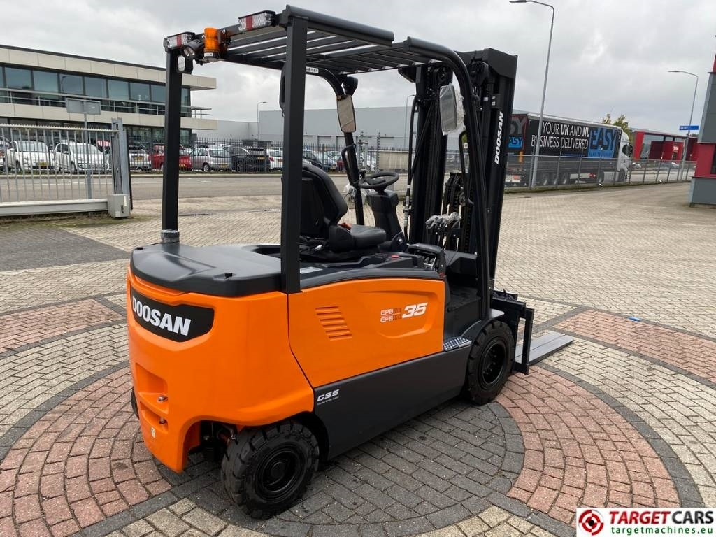 Doosan B35X-7 Plus Electric Forklift 3.5T Triplex-482cm - Pirun elektrik: foto 4 Doosan B35X-7 Plus Electric Forklift 3.5T Triplex-482cm - Pirun elektrik: foto 4