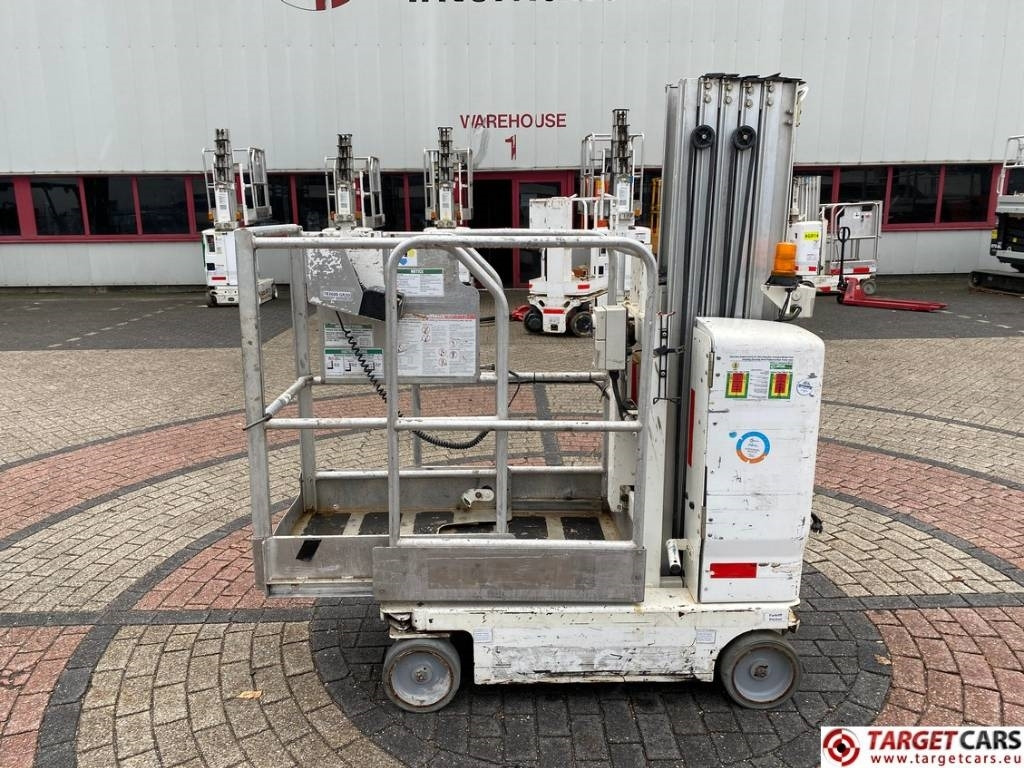 Genie GR-20 RunAbout Electric Vertical Mast Lift 802cm - Ngritës me direk vertikal: foto 5 Genie GR-20 RunAbout Electric Vertical Mast Lift 802cm - Ngritës me direk vertikal: foto 5