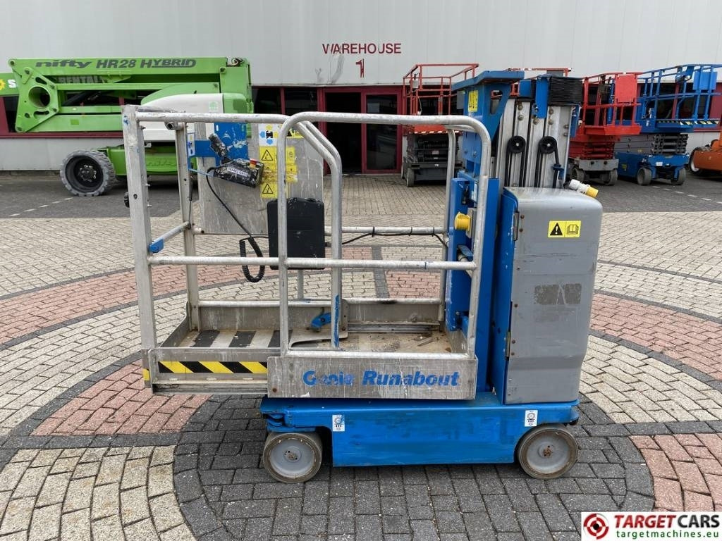 Genie GR15 Runabout Electric Vertical Mast Lift 652cm  - Ngritës me direk vertikal: foto 5 Genie GR15 Runabout Electric Vertical Mast Lift 652cm  - Ngritës me direk vertikal: foto 5