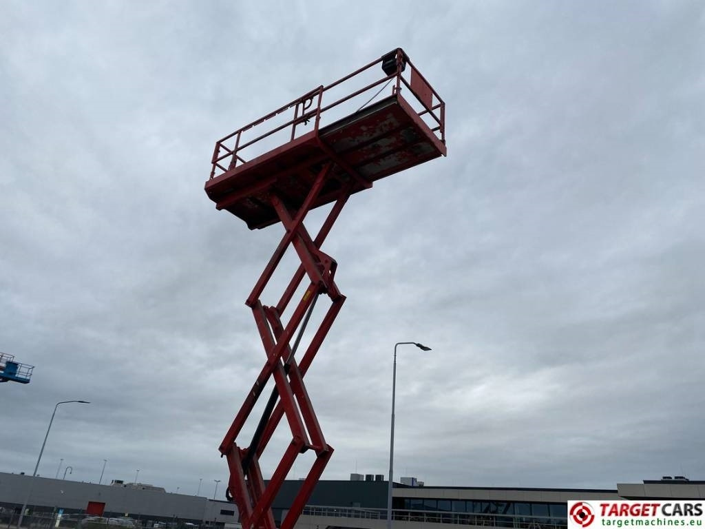 Lizingu i Genie GS-2669RT Diesel 4x4 Scissor 2669 Work Lift 1000cm  Genie GS-2669RT Diesel 4x4 Scissor 2669 Work Lift 1000cm: foto 16