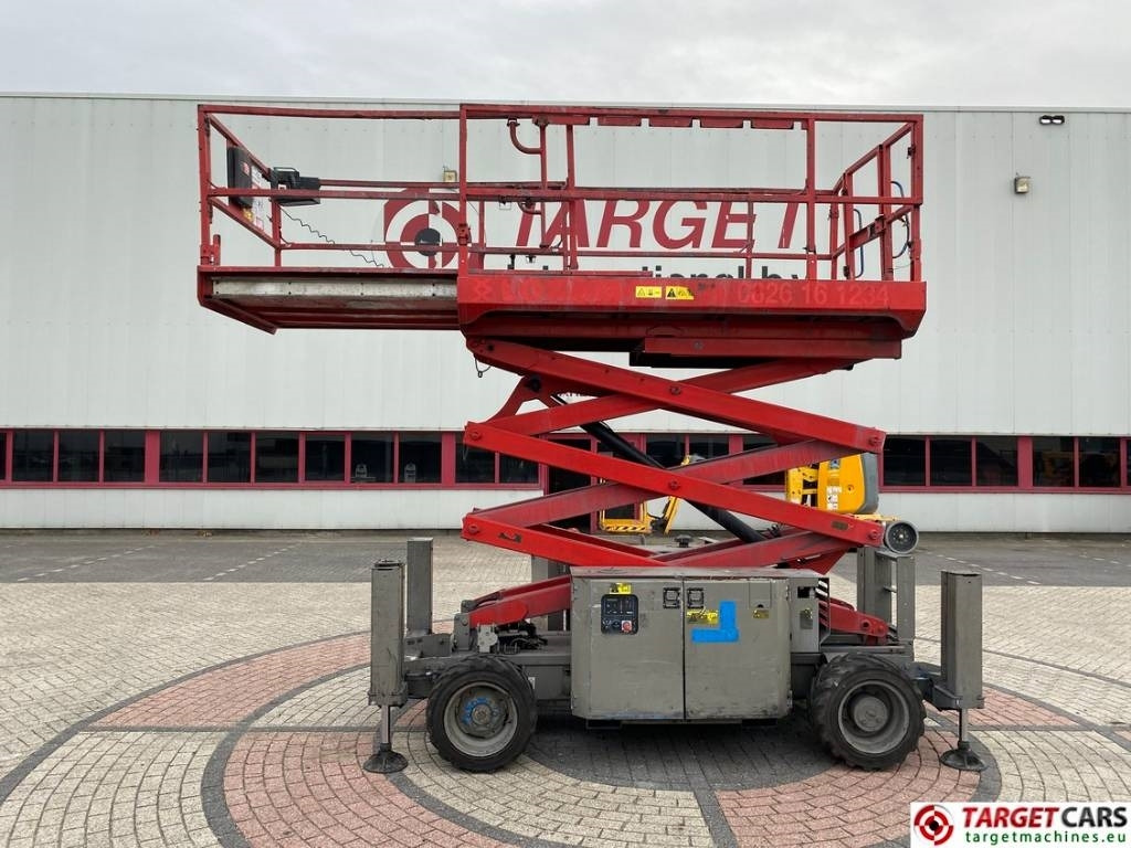 Genie GS-2669RT Diesel 4x4 Scissor Work Lift 1000cm - Ngritës gërshërë: foto 5 Genie GS-2669RT Diesel 4x4 Scissor Work Lift 1000cm - Ngritës gërshërë: foto 5