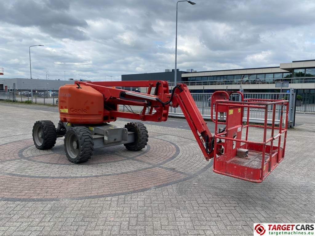 Genie Z-45/25J RT Articulated 4x4 Diesel Boom Lift 15.8M - Krah me çernjerë: foto 2 Genie Z-45/25J RT Articulated 4x4 Diesel Boom Lift 15.8M - Krah me çernjerë: foto 2