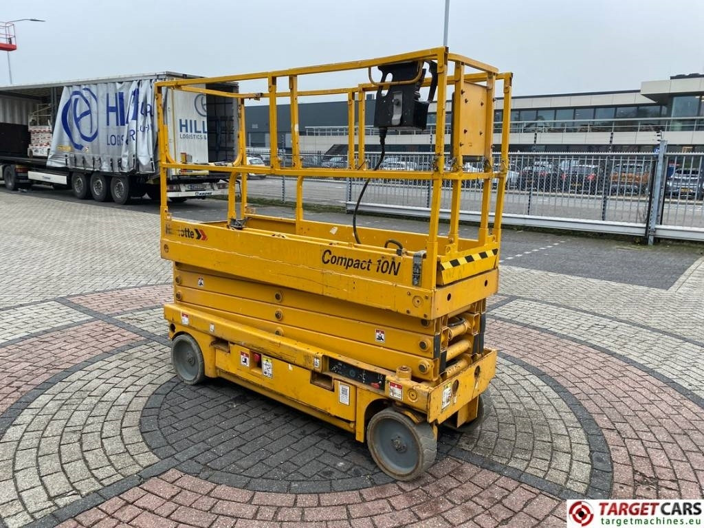 Haulotte Compact 10N Electric Scissor Work Lift 1000cm - Ngritës gërshërë: foto 2 Haulotte Compact 10N Electric Scissor Work Lift 1000cm - Ngritës gërshërë: foto 2