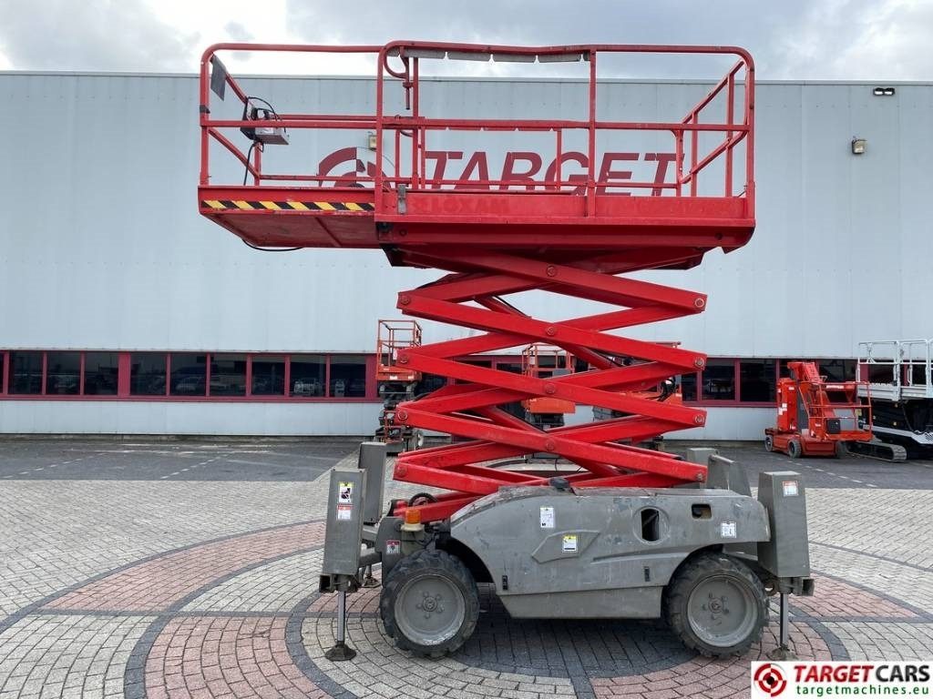 Haulotte Compact 12DX Diesel 4x4 Scissor Work Lift 1206cm  - Ngritës gërshërë: foto 5 Haulotte Compact 12DX Diesel 4x4 Scissor Work Lift 1206cm  - Ngritës gërshërë: foto 5