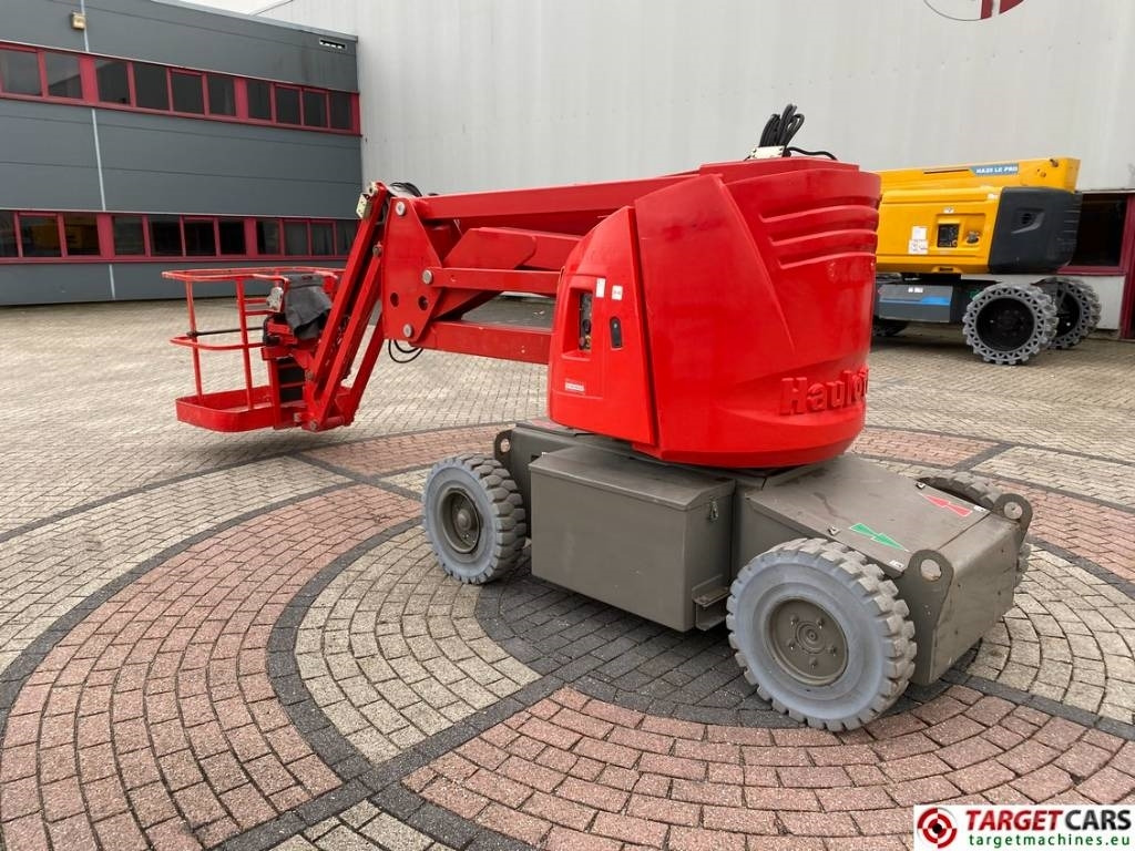Haulotte HA12IP Electric Articulated Boom Work Lift 1200cm - Krah me çernjerë: foto 4 Haulotte HA12IP Electric Articulated Boom Work Lift 1200cm - Krah me çernjerë: foto 4