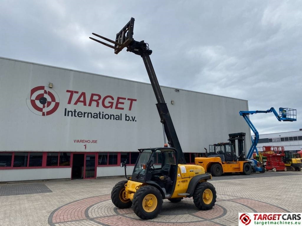 JCB 527-55 Telehandler 4x4x4 2700KG 560CM - Ekskavator teleskopik: foto 5 JCB 527-55 Telehandler 4x4x4 2700KG 560CM - Ekskavator teleskopik: foto 5