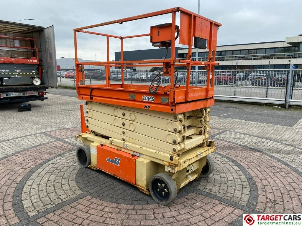JLG 10RS Electric Scissor Work Lift 1175cm - Ngritës gërshërë: foto 2 JLG 10RS Electric Scissor Work Lift 1175cm - Ngritës gërshërë: foto 2