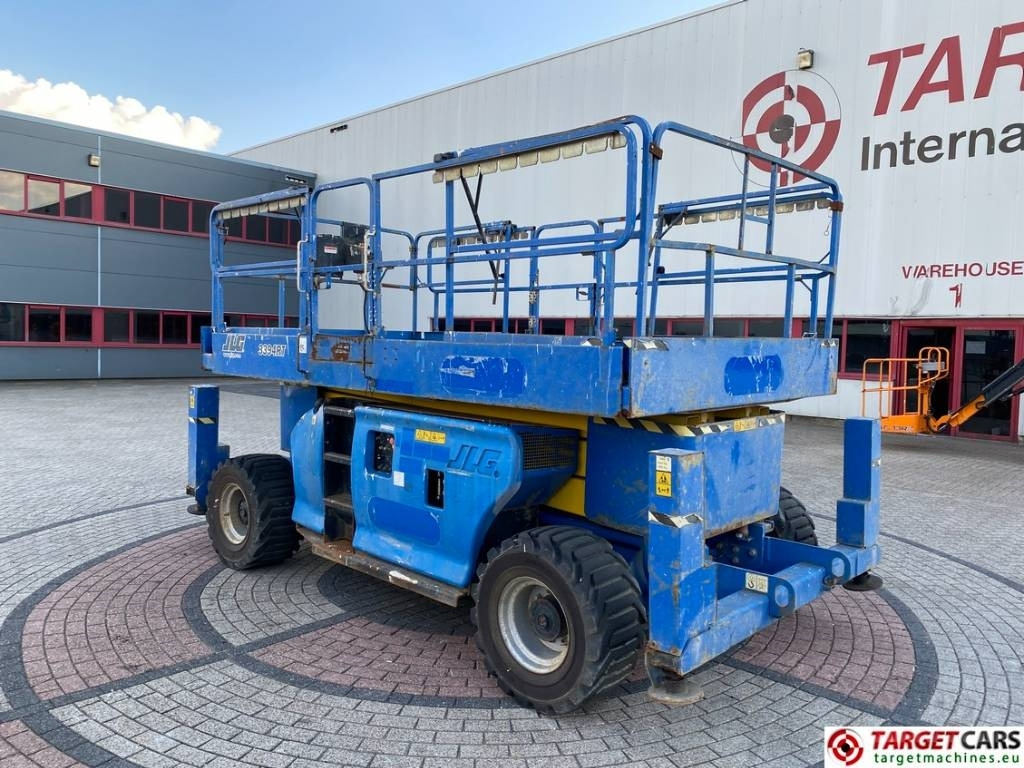 JLG 3394RT Diesel 4x4 Scissor Work Lift 1206cm - Ngritës gërshërë: foto 4 JLG 3394RT Diesel 4x4 Scissor Work Lift 1206cm - Ngritës gërshërë: foto 4