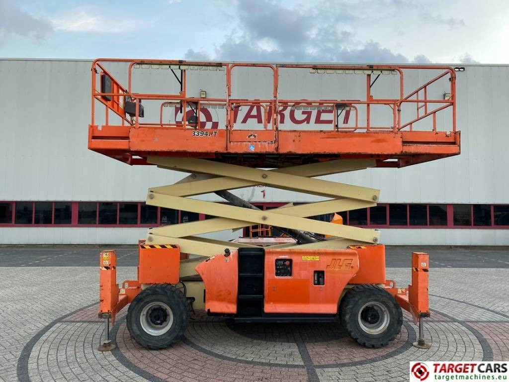 JLG 3394RT Diesel 4x4 Scissor Work Lift 1206cm - Ngritës gërshërë: foto 5 JLG 3394RT Diesel 4x4 Scissor Work Lift 1206cm - Ngritës gërshërë: foto 5