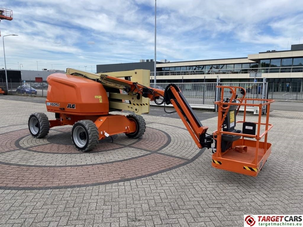 JLG EC450AJ Electric Articulated Boom Work Lift 1572cm - Krah me çernjerë: foto 2 JLG EC450AJ Electric Articulated Boom Work Lift 1572cm - Krah me çernjerë: foto 2