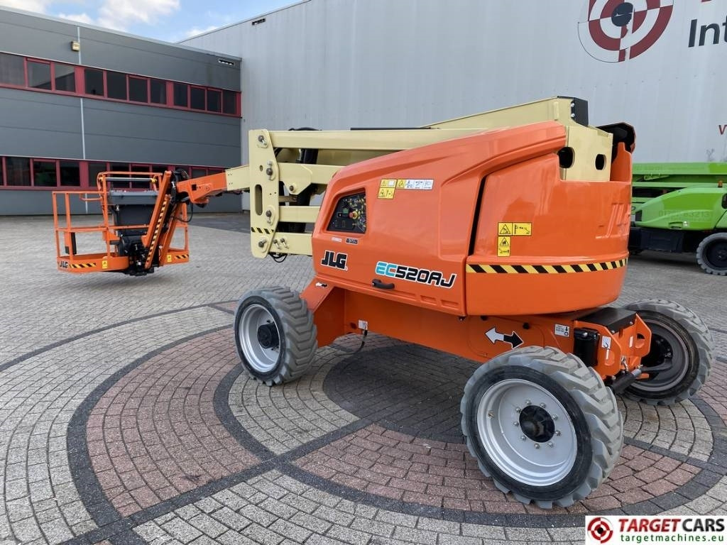 JLG EC520AJ Electric Articulated Boom Work Lift 1800cm - Krah me çernjerë: foto 4 JLG EC520AJ Electric Articulated Boom Work Lift 1800cm - Krah me çernjerë: foto 4