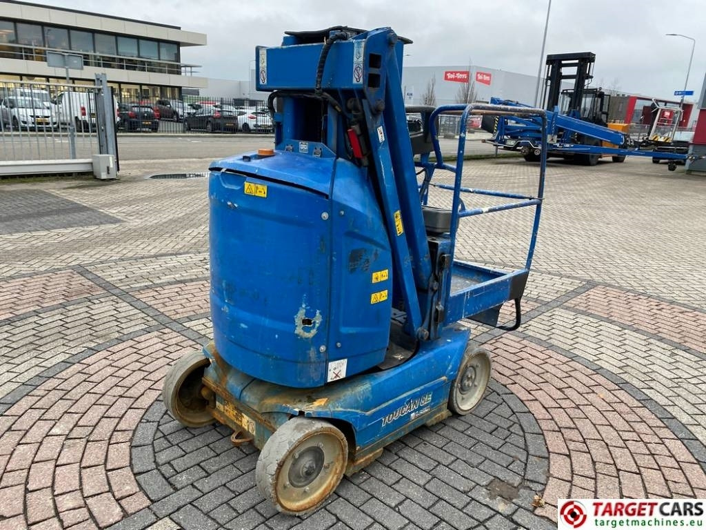 JLG Toucan 8E Electric Vertical Mast Work Lift 820cm - Ngritës me direk vertikal: foto 3 JLG Toucan 8E Electric Vertical Mast Work Lift 820cm - Ngritës me direk vertikal: foto 3