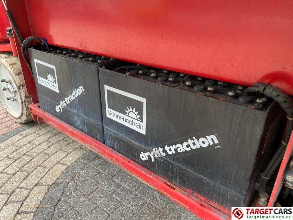 Ngritës gërshërë Liftlux SL210-12 E4/4WD Electric Scissor Work Lift 2300cm: foto 32 Ngritës gërshërë Liftlux SL210-12 E4/4WD Electric Scissor Work Lift 2300cm: foto 32