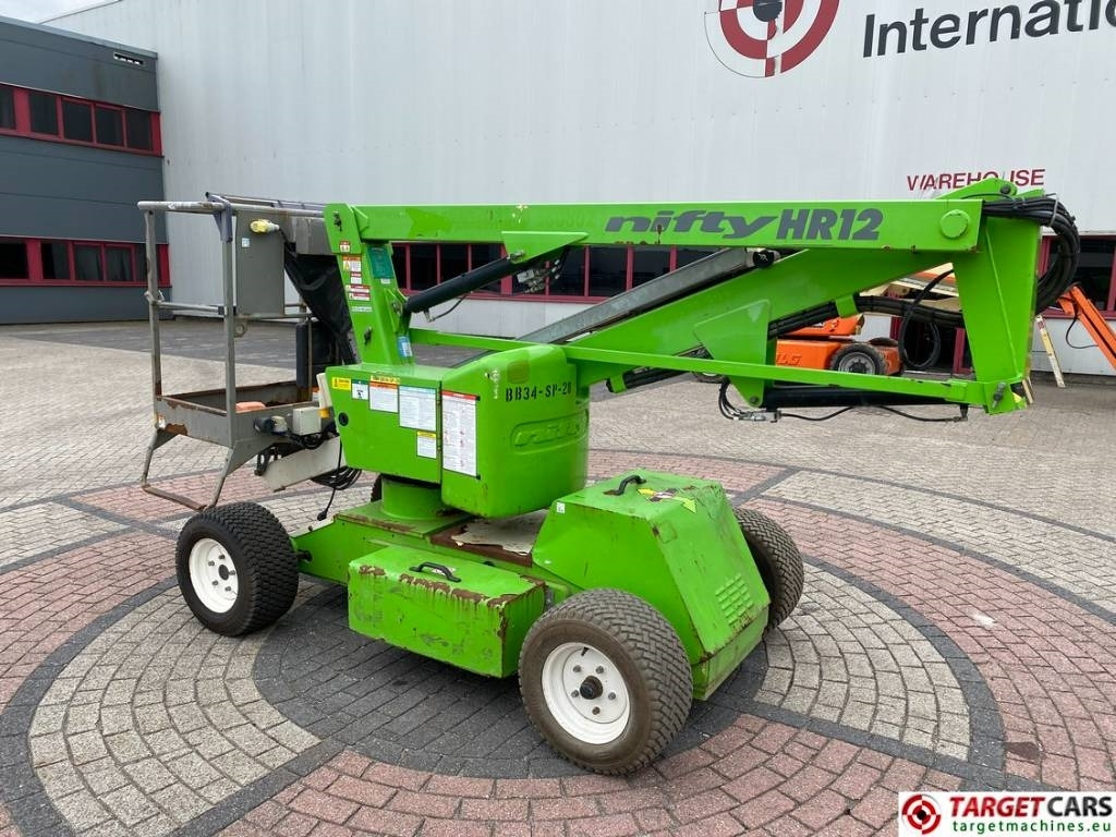 Niftylift HR12NDE Articulated HyBrid Boom Work Lift 1220cm - Krah me çernjerë: foto 4 Niftylift HR12NDE Articulated HyBrid Boom Work Lift 1220cm - Krah me çernjerë: foto 4