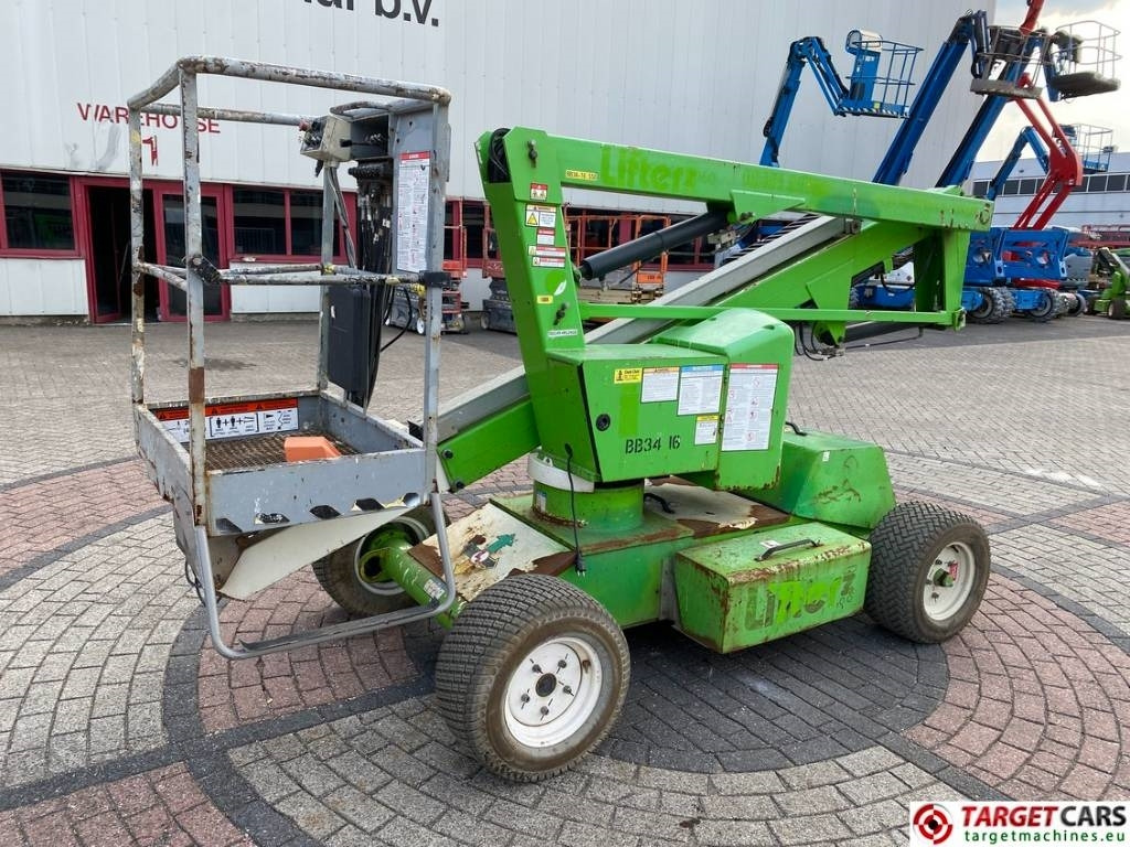Niftylift HR12NDE HyBrid Articulated Boom Work Lift 1220cm - Krah me çernjerë: foto 1 Niftylift HR12NDE HyBrid Articulated Boom Work Lift 1220cm - Krah me çernjerë: foto 1