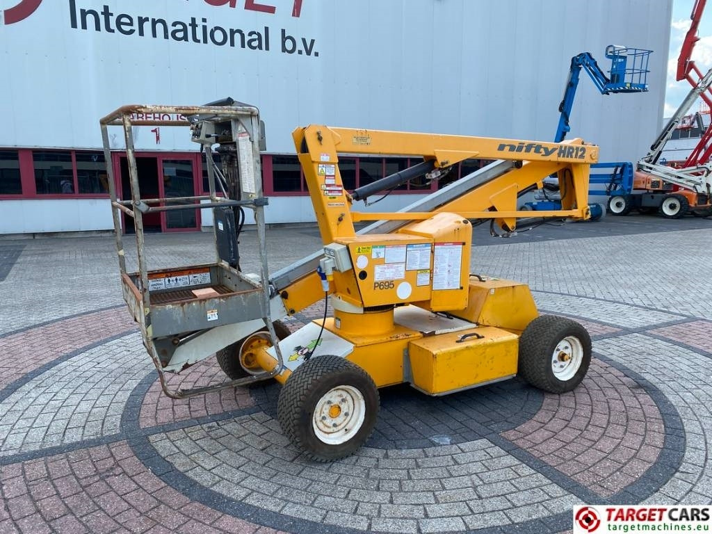 Niftylift HR12NDE HyBrid Articulated Boom Work Lift 1220cm - Krah me çernjerë: foto 1 Niftylift HR12NDE HyBrid Articulated Boom Work Lift 1220cm - Krah me çernjerë: foto 1