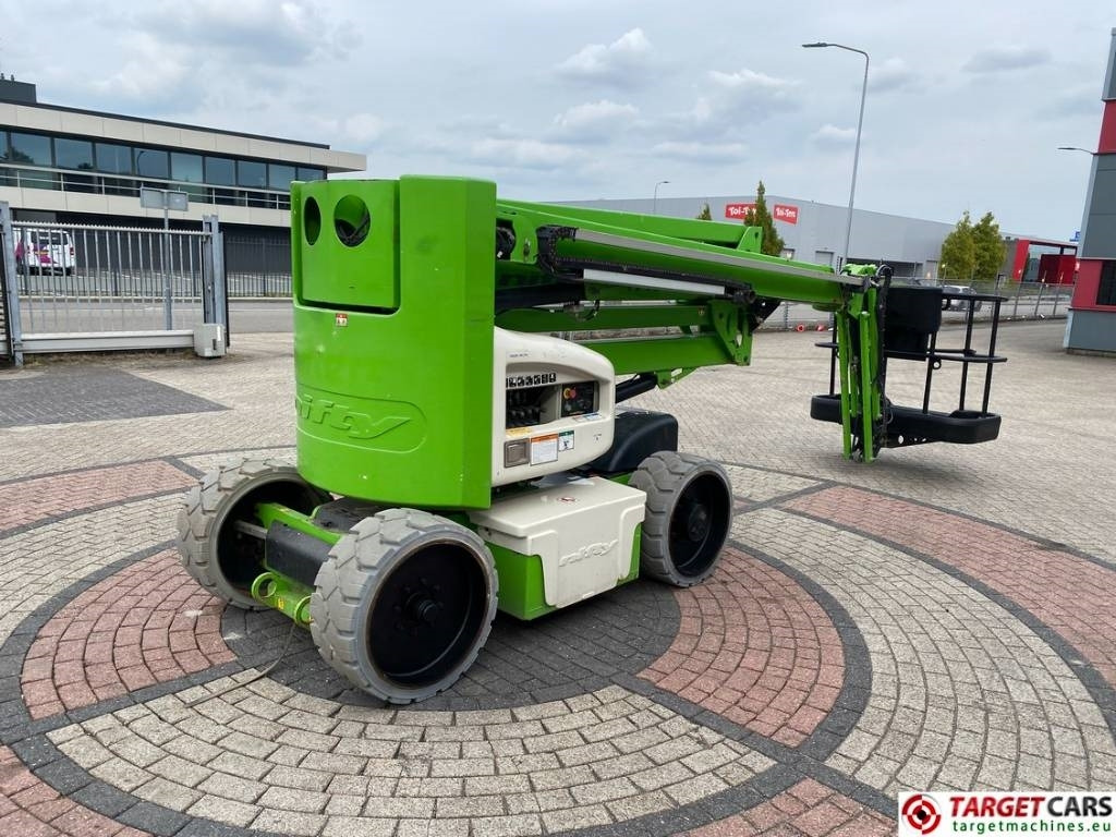 Niftylift HR17N HyBrid MK3 Articulated Boom Work Lift 1700cm - Krah me çernjerë: foto 3 Niftylift HR17N HyBrid MK3 Articulated Boom Work Lift 1700cm - Krah me çernjerë: foto 3