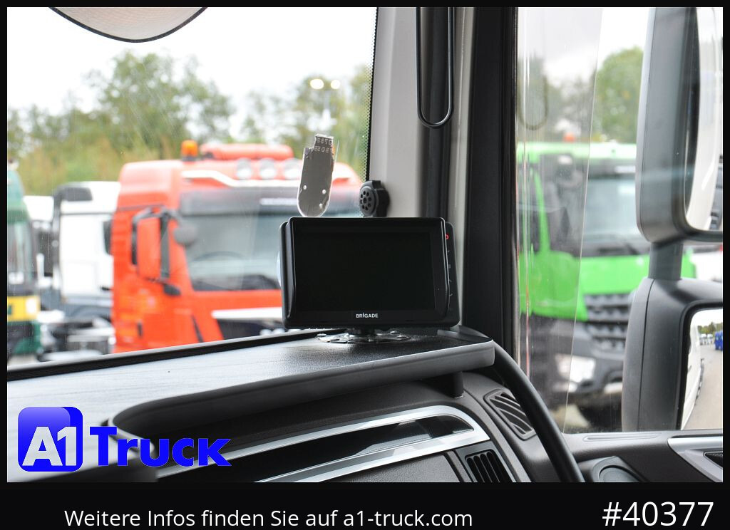 DAF DAF XF 480 FAN SSC Intarder, Lenkachse Standlklima - Transportjer kontejnerësh/ Kamion me karroceri të çmontueshme: foto 4 DAF DAF XF 480 FAN SSC Intarder, Lenkachse Standlklima - Transportjer kontejnerësh/ Kamion me karroceri të çmontueshme: foto 4