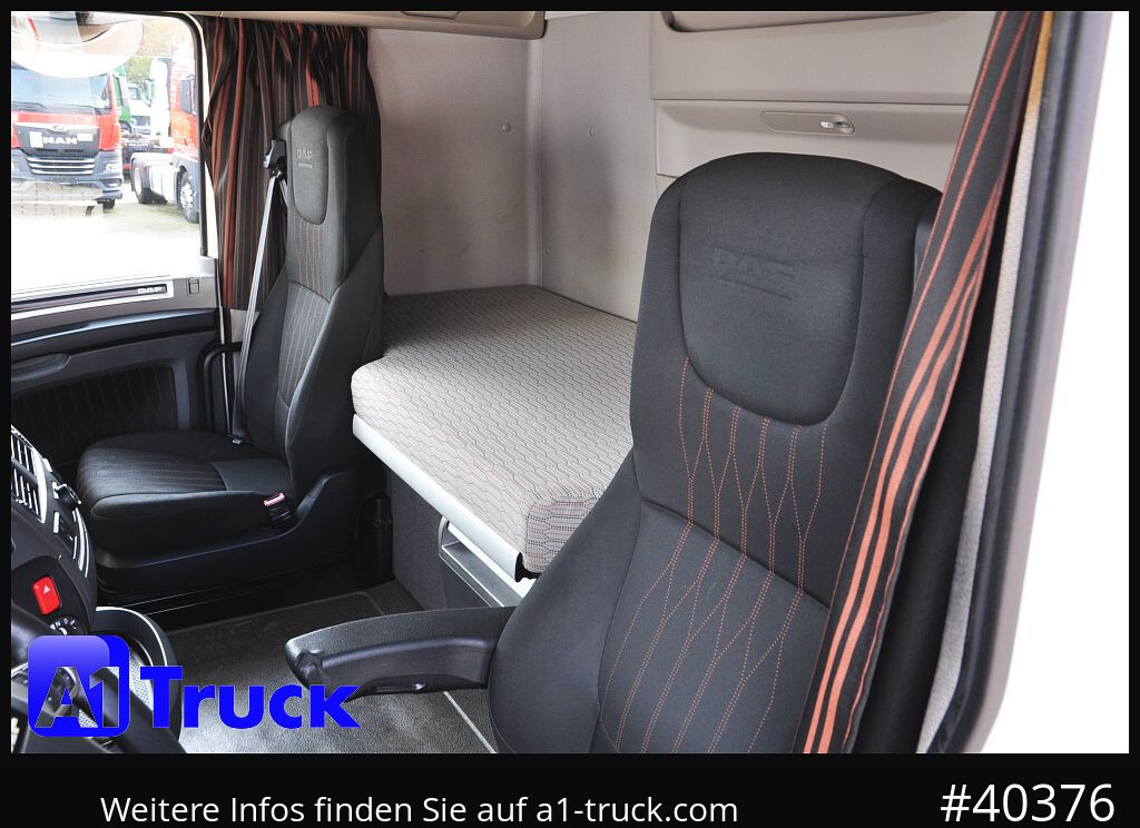 DAF DAF XF 480 FAN SSC Intarder, Lenkachse Standlklima - Transportjer kontejnerësh/ Kamion me karroceri të çmontueshme: foto 4 DAF DAF XF 480 FAN SSC Intarder, Lenkachse Standlklima - Transportjer kontejnerësh/ Kamion me karroceri të çmontueshme: foto 4