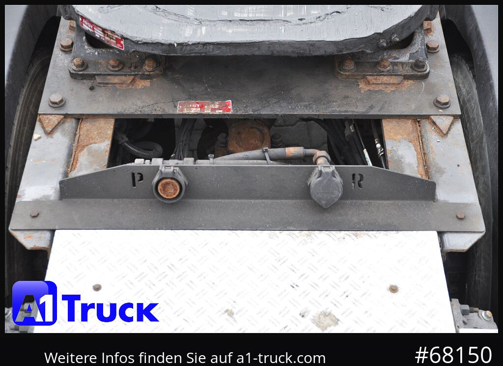 VOLVO FH16, 600, 6x4, Schwerlast,120t.Standklima, Hydraulik, - Gjysmë-kamion: foto 3 VOLVO FH16, 600, 6x4, Schwerlast,120t.Standklima, Hydraulik, - Gjysmë-kamion: foto 3
