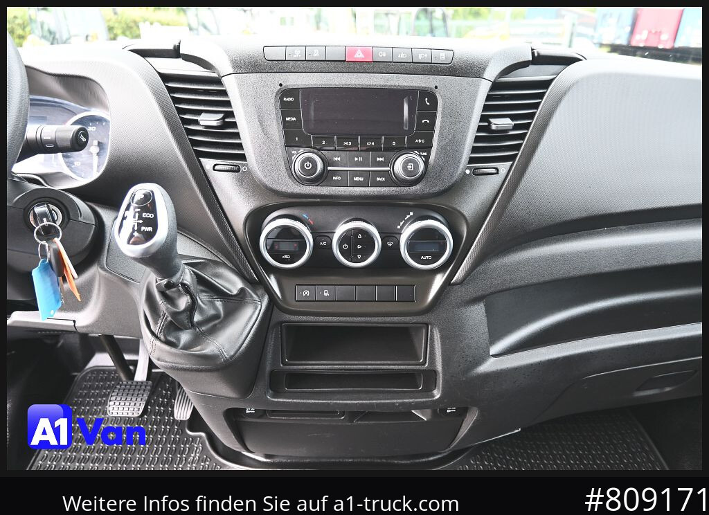 IVECO Daily 35S16 A8V, Hi-Matic, Klima, ZV - Furgon: foto 4 IVECO Daily 35S16 A8V, Hi-Matic, Klima, ZV - Furgon: foto 4