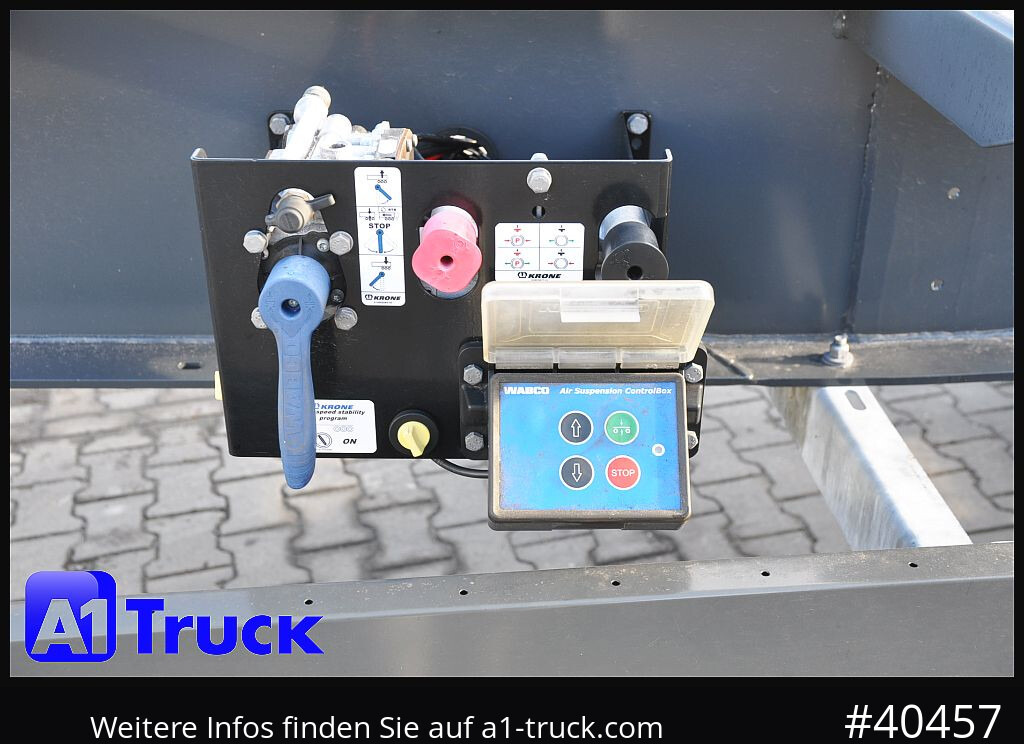 KRONE Container Chassi lang, 2 x 7,45 Wechselbrücken, wenig genutzt.. - Transportjer kontejnerësh/ Gjysmë rimorkio me karroceri të çmontueshme: foto 2 KRONE Container Chassi lang, 2 x 7,45 Wechselbrücken, wenig genutzt.. - Transportjer kontejnerësh/ Gjysmë rimorkio me karroceri të çmontueshme: foto 2