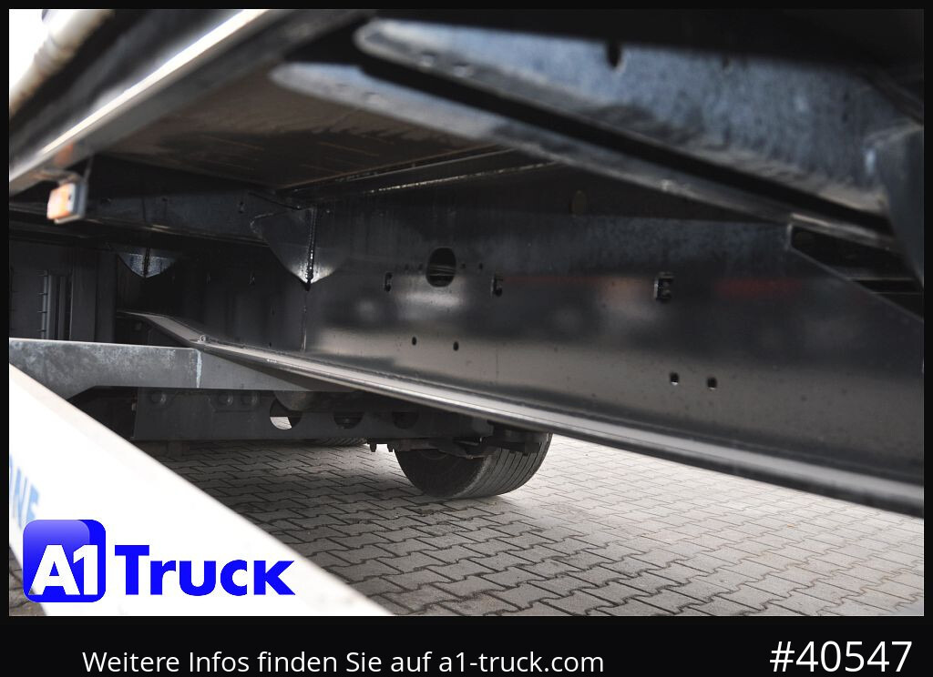 KRONE SD, Mega, Liftachse, Alufelgen, RSAB, Plane mit Aluprofil - Gjysmë rimorkio me tendë: foto 2 KRONE SD, Mega, Liftachse, Alufelgen, RSAB, Plane mit Aluprofil - Gjysmë rimorkio me tendë: foto 2