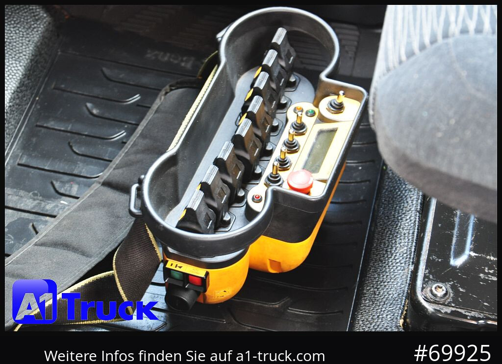 MERCEDES-BENZ Arocs 1840, Kipper + Kran,Funk Navi, KRAN faltbar - Kamion me vinç, Kamion vetëshkarkues: foto 3 MERCEDES-BENZ Arocs 1840, Kipper + Kran,Funk Navi, KRAN faltbar - Kamion me vinç, Kamion vetëshkarkues: foto 3