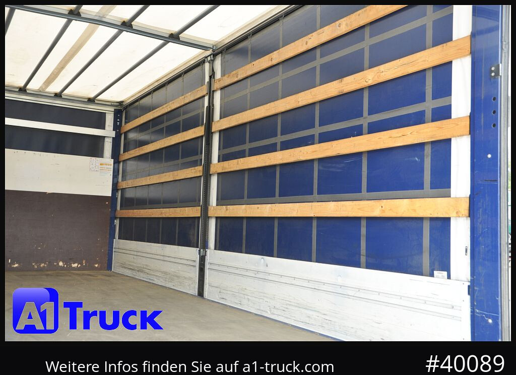 RENAULT D 240, 4x2, Ladebordwand, LBW, guter Zustand - Kamion me tendë: foto 3 RENAULT D 240, 4x2, Ladebordwand, LBW, guter Zustand - Kamion me tendë: foto 3