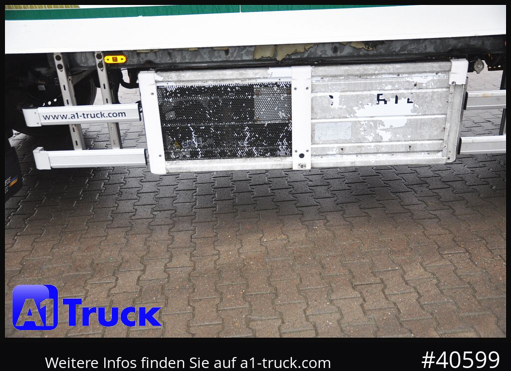 SCHMITZ Achwege & Tönjes, Rohrbahn, Fleisch, Schmitz Aufbau - Rimorkio frigorifer: foto 2 SCHMITZ Achwege & Tönjes, Rohrbahn, Fleisch, Schmitz Aufbau - Rimorkio frigorifer: foto 2