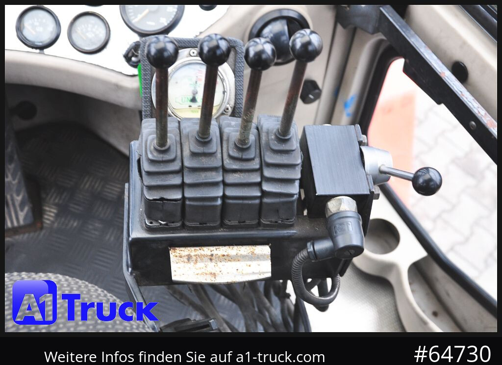 SVETRUCK Kalmar Svetruck 1260-30 Zinkenverstellung - Pirun më naftë: foto 5 SVETRUCK Kalmar Svetruck 1260-30 Zinkenverstellung - Pirun më naftë: foto 5