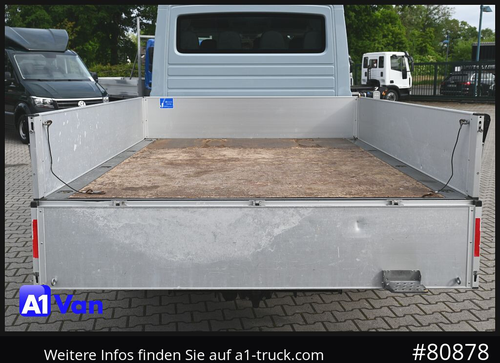 VOLKSWAGEN Crafter 35 Pritsche Doka, AHK, 7-Sitzer, Heckantrieb - Kamioncine me karroceri, Kamioncine dopio kabinë: foto 2 VOLKSWAGEN Crafter 35 Pritsche Doka, AHK, 7-Sitzer, Heckantrieb - Kamioncine me karroceri, Kamioncine dopio kabinë: foto 2
