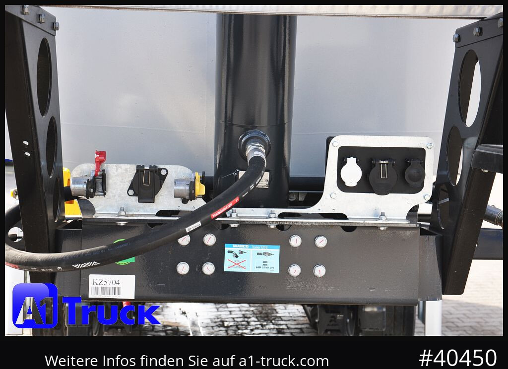 WIELTON Wielton 26m³ Strong Master Stahl - Gjysmë rimorkio vetëshkarkuese: foto 3 WIELTON Wielton 26m³ Strong Master Stahl - Gjysmë rimorkio vetëshkarkuese: foto 3