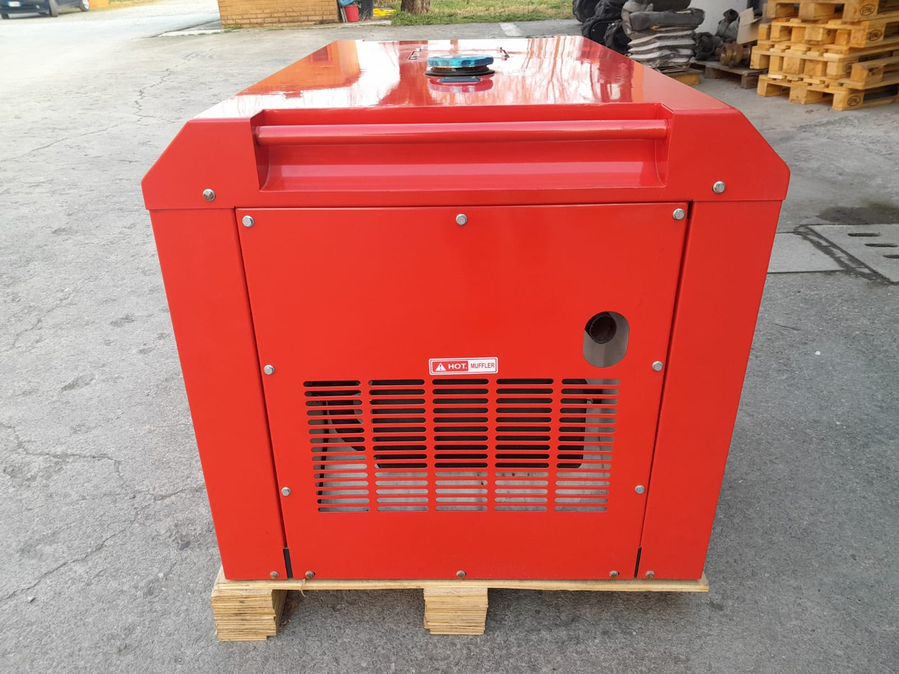 BAUER GENERATOR GFS-8 8.8kW GRUPPO ELETTROGENO 8.8KW 230V 50HZ - Set gjeneratori: foto 3 BAUER GENERATOR GFS-8 8.8kW GRUPPO ELETTROGENO 8.8KW 230V 50HZ - Set gjeneratori: foto 3