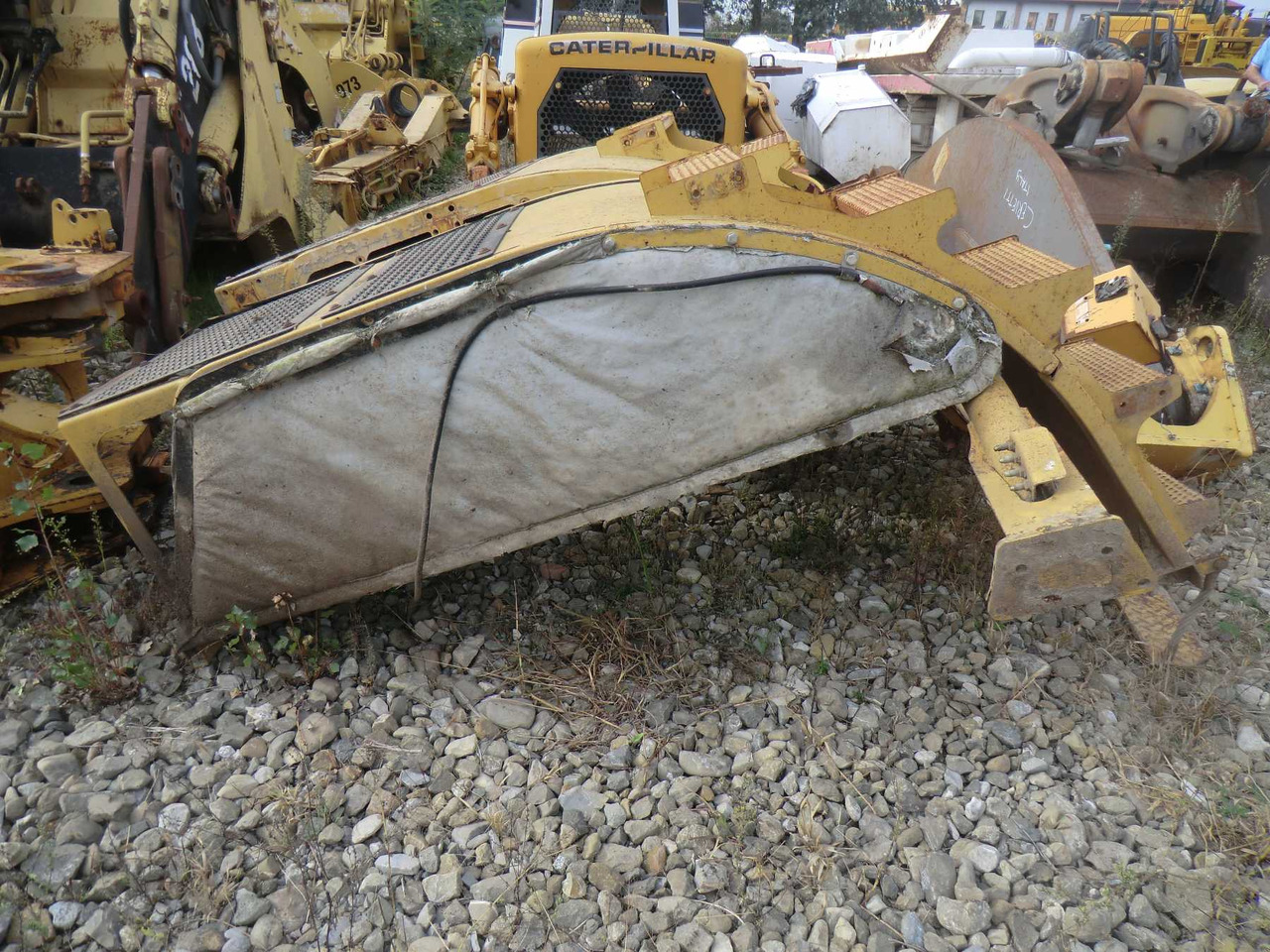 Caterpillar 735 Parafango anteriore destro e sinistro. - Parafango për Makineri ndërtimi: foto 4 Caterpillar 735 Parafango anteriore destro e sinistro. - Parafango për Makineri ndërtimi: foto 4