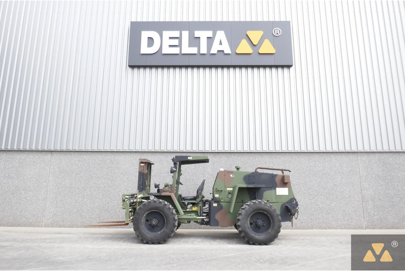 Case M4K Ex- - Ngarkues me pirun për terren të ashpër: foto 4 Case M4K Ex- - Ngarkues me pirun për terren të ashpër: foto 4