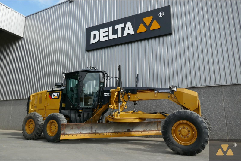 Caterpillar 12M3 - Makinë niveluese: foto 3 Caterpillar 12M3 - Makinë niveluese: foto 3