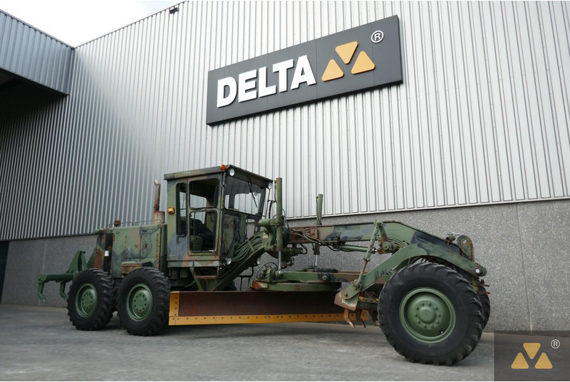 Caterpillar 130G Ex- - Makinë niveluese: foto 3 Caterpillar 130G Ex- - Makinë niveluese: foto 3