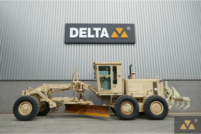 Caterpillar 130G Ex-army - Makinë niveluese: foto 1 Caterpillar 130G Ex-army - Makinë niveluese: foto 1