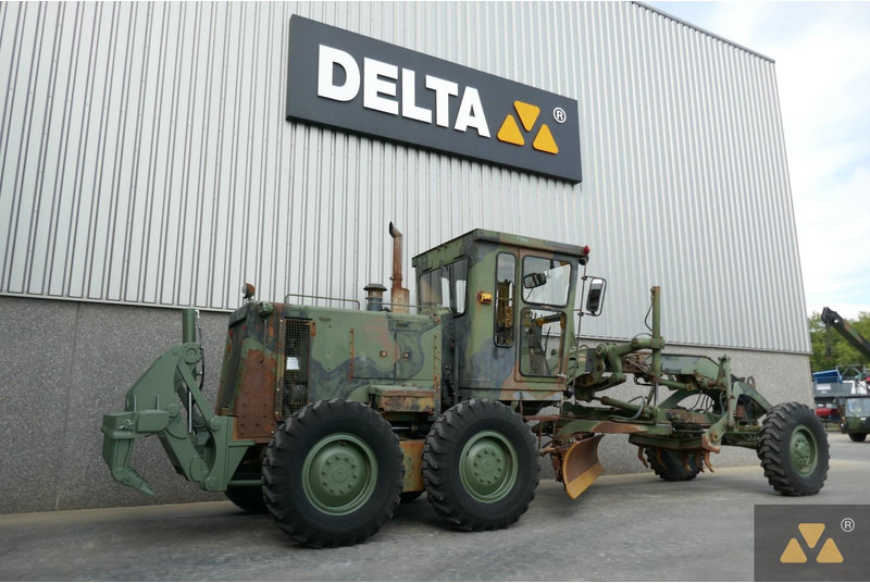 Caterpillar 130G Ex-army - Makinë niveluese: foto 5 Caterpillar 130G Ex-army - Makinë niveluese: foto 5