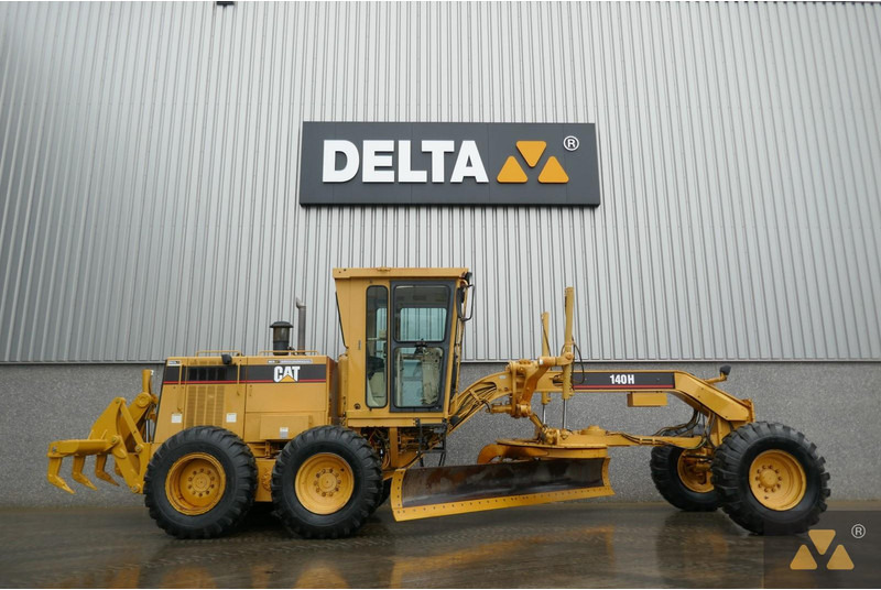 Caterpillar 140H Ex- - Makinë niveluese: foto 2 Caterpillar 140H Ex- - Makinë niveluese: foto 2