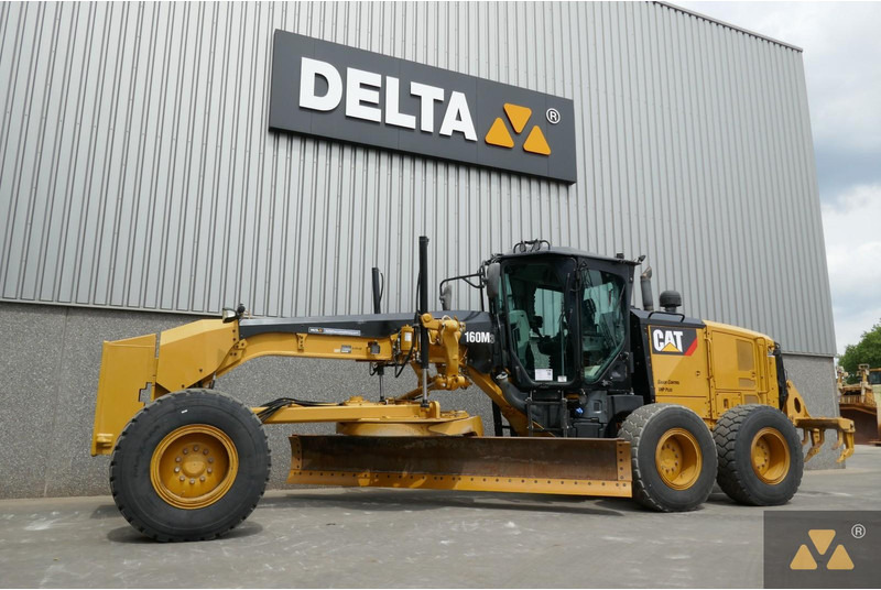 Caterpillar 160M3 - Makinë niveluese: foto 4 Caterpillar 160M3 - Makinë niveluese: foto 4