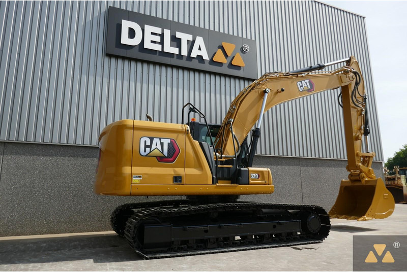 Caterpillar 320 - Ekskavator me zinxhirë: foto 5 Caterpillar 320 - Ekskavator me zinxhirë: foto 5