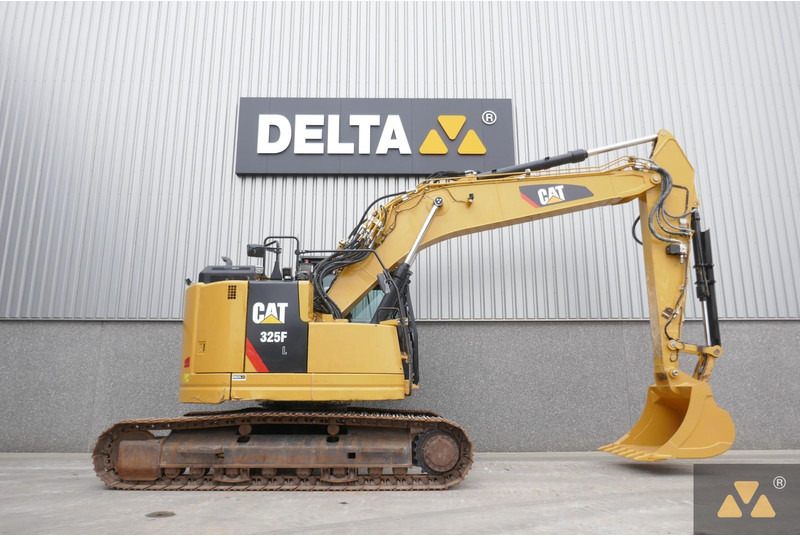 Caterpillar 325F LCR - Ekskavator me zinxhirë: foto 2 Caterpillar 325F LCR - Ekskavator me zinxhirë: foto 2