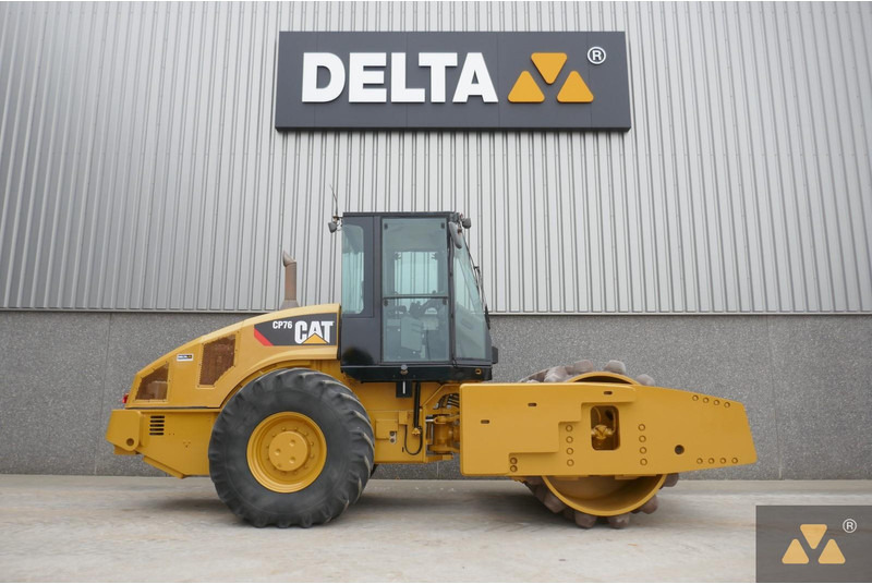 Caterpillar CP76 - Rul: foto 2 Caterpillar CP76 - Rul: foto 2
