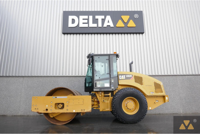 Caterpillar CS64B - Rul: foto 1 Caterpillar CS64B - Rul: foto 1