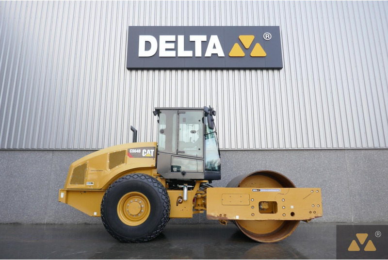 Caterpillar CS64B - Rul: foto 2 Caterpillar CS64B - Rul: foto 2
